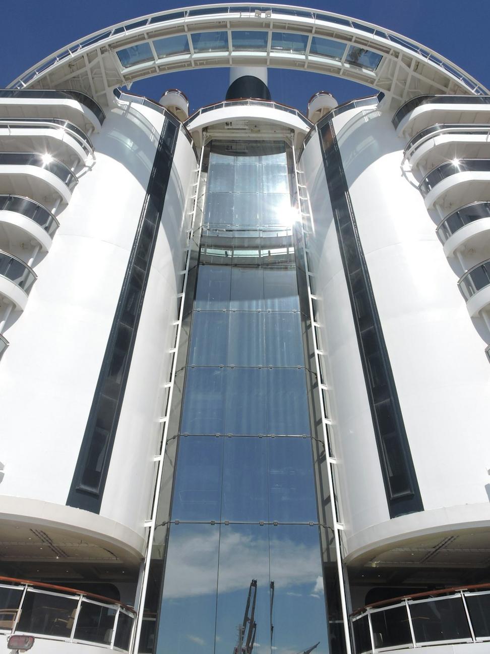 Admiral Suite